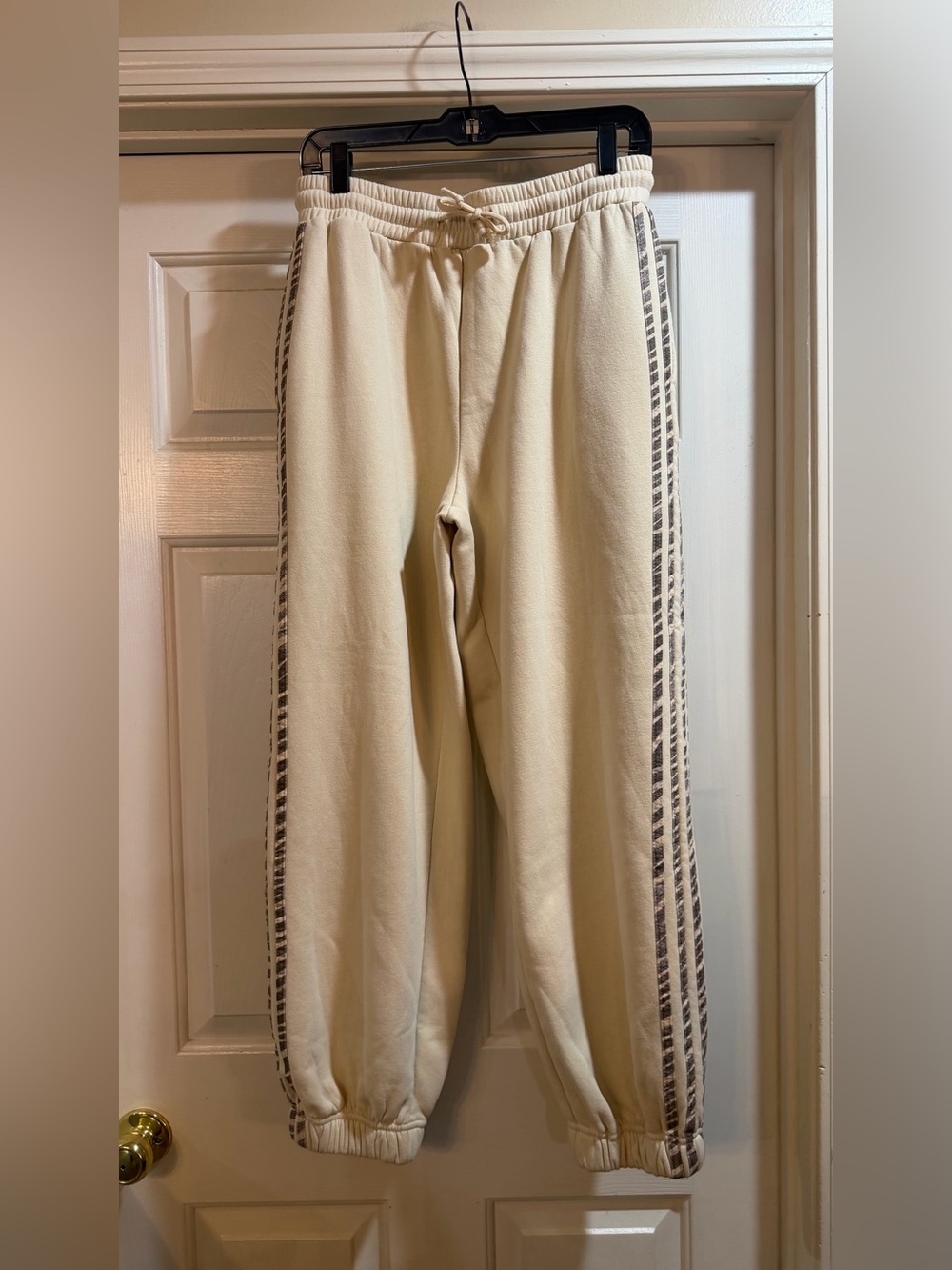 Gilded Intent Cream Track Pants with Patterned Side Zebra Stripes Size Large